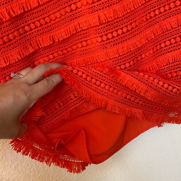 Ali & Jay Lulu’s Red Orange Fringe Lace Dress NWT - Picture 5 of 8